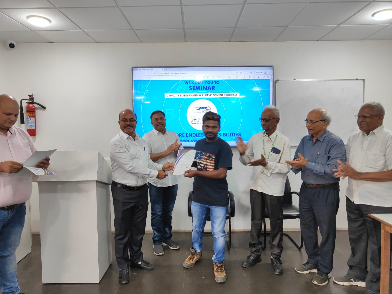 નિર્મા યુનિવર્સિટી, અમદાવાદના વિદ્યાર્થીઓની આનંદ સ્થિત બુલેટ ટ્રેન કાસ્ટિંગ યાર્ડની મુલાકાત